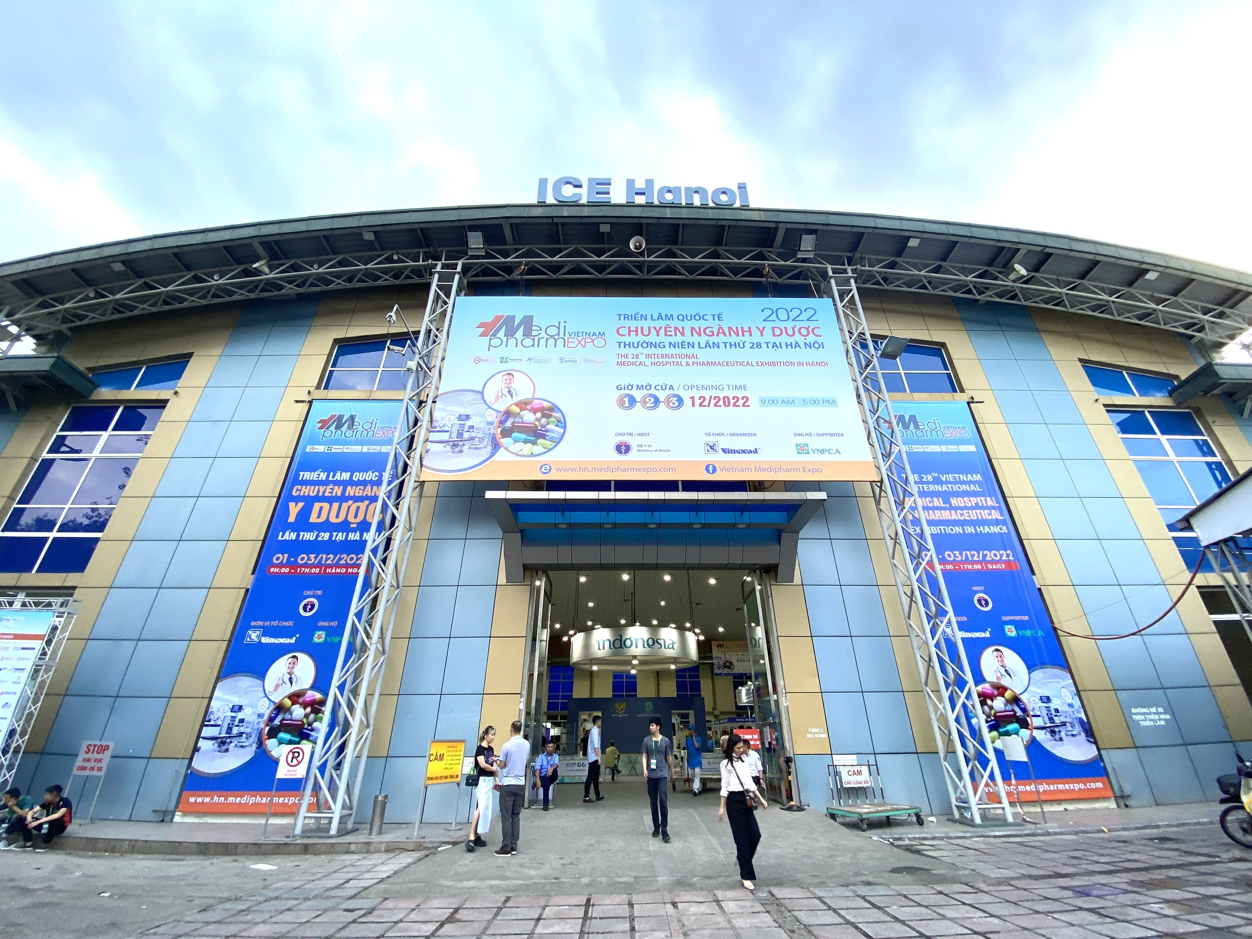 ELESUN tại triển lãm quốc tế chuyên ngành y dược thường niên lần thứ 27 tại Hà Nội